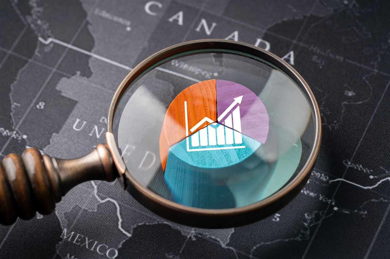 东软载波2025年上半年净利润1352.46万元，下降76.36%